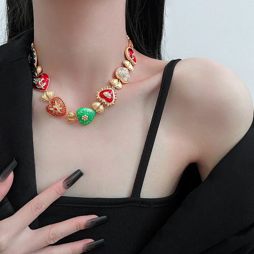 Halskette im Vintage-Stil, herzförmige Blume, Kupfer-Inlay, künstliche Perlen, Strasssteine