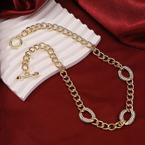 Hip-Hop-Rock-Halskette mit glänzender geometrischer Verkupferung und Inlay aus Zirkon mit 18-Karat-Vergoldung