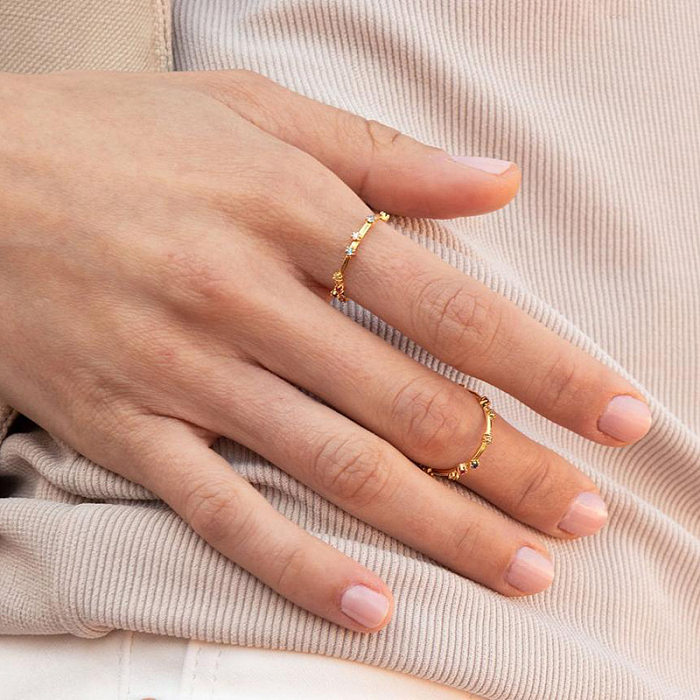 تصميم الأزياء تحسس 18 كيلو الذهب خاتم الإناث اللون الزركون السبابة البنصر النحاس الذيل الدائري بالجملة