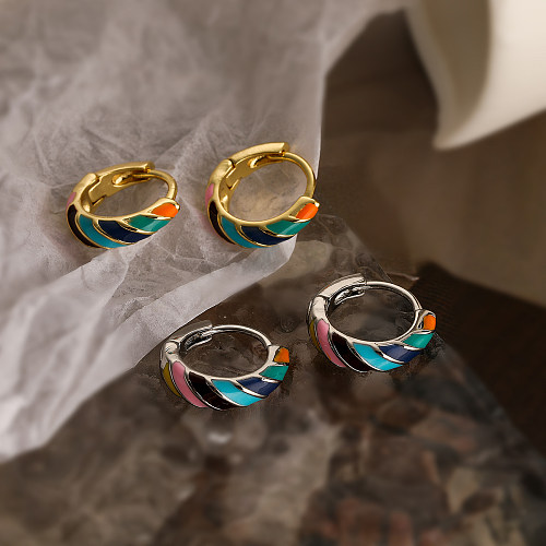 1 paire de boucles d'oreilles créoles en cuivre plaqué or 18 carats, Style Simple, bloc de couleur, placage d'émail