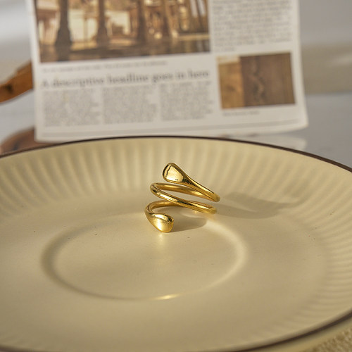 Atacado estilo IG casual deslocamento diário cor sólida chapeamento de aço inoxidável anéis banhados a ouro