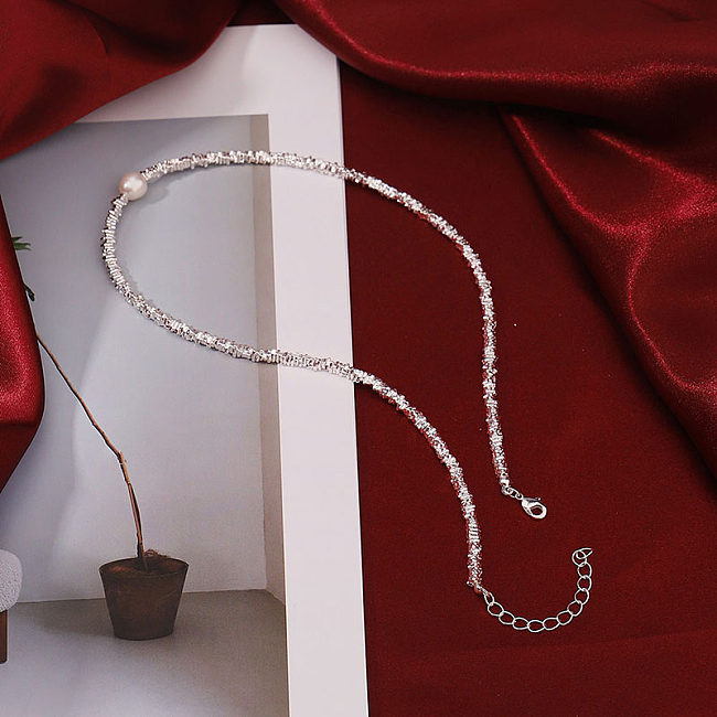 Collier plaqué cuivre de perles d'eau douce géométriques de style simple
