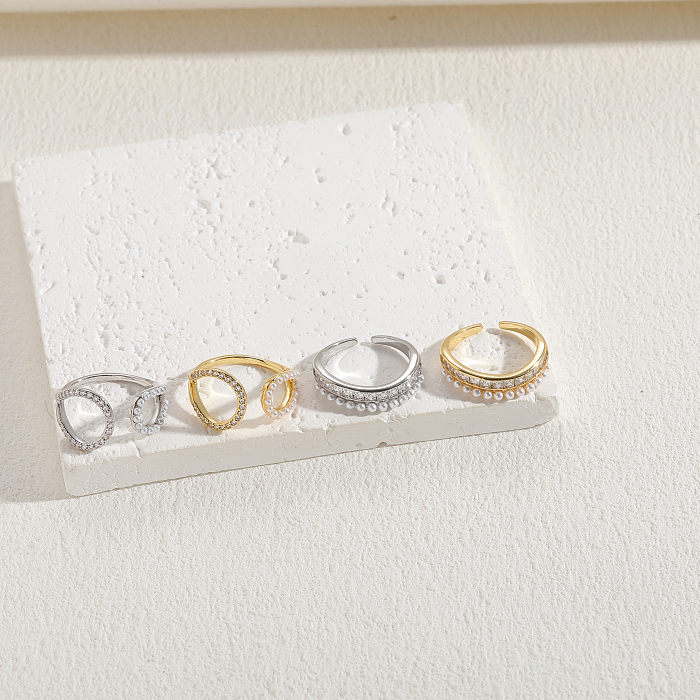 Elegante estilo clássico geométrico cobre assimétrico chapeamento incrustado zircão anéis abertos banhados a ouro 14K