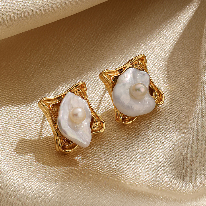1 Pair Retro Simple Style Irregular Plating Inlay Copper Pearl 18K Gold Plated Ear Studs