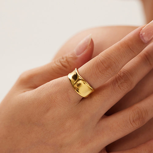 Lässige, elegante, moderne offene Ringe mit geometrischer Edelstahlbeschichtung und 18-Karat-Vergoldung