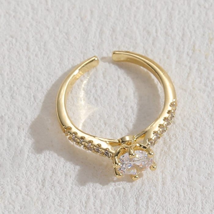 Anéis folheados a ouro luxuosos elegantes do zircão 14K do embutimento do cobre quadrado