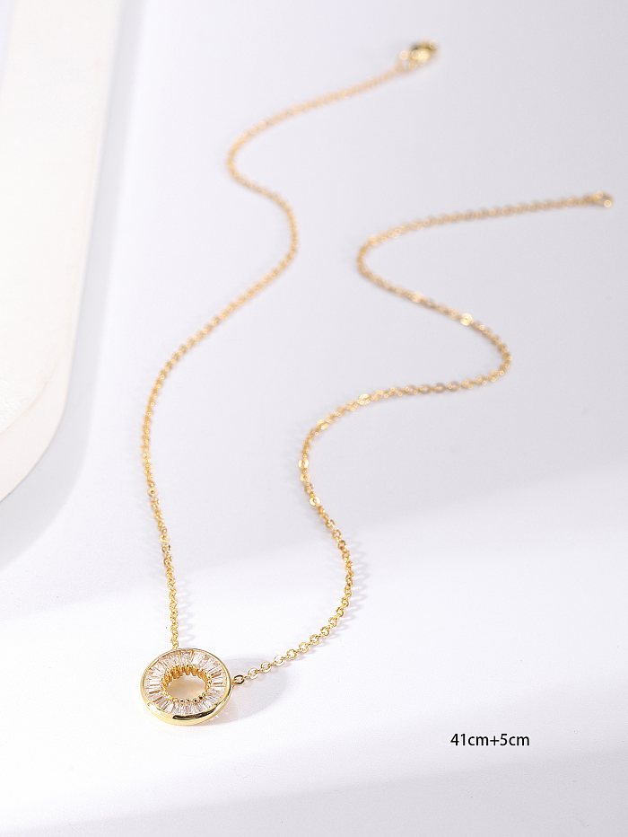 Collar con colgante de circonio chapado en oro de cobre 18K con círculo de estilo clásico a granel