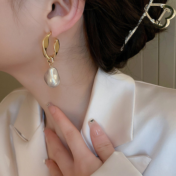 Fashion Geometric Copper Plating Artificial Pearls Drop Earrings 1 Pair