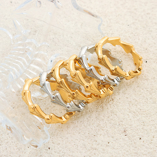 Anéis banhados a ouro 18K de titânio de cor sólida triangular estilo simples punk