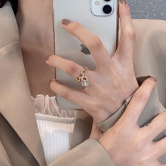 Feminino sul coreano simples personalidade jóias bloqueio chave anel aberto micro-incrustado anel de zircão