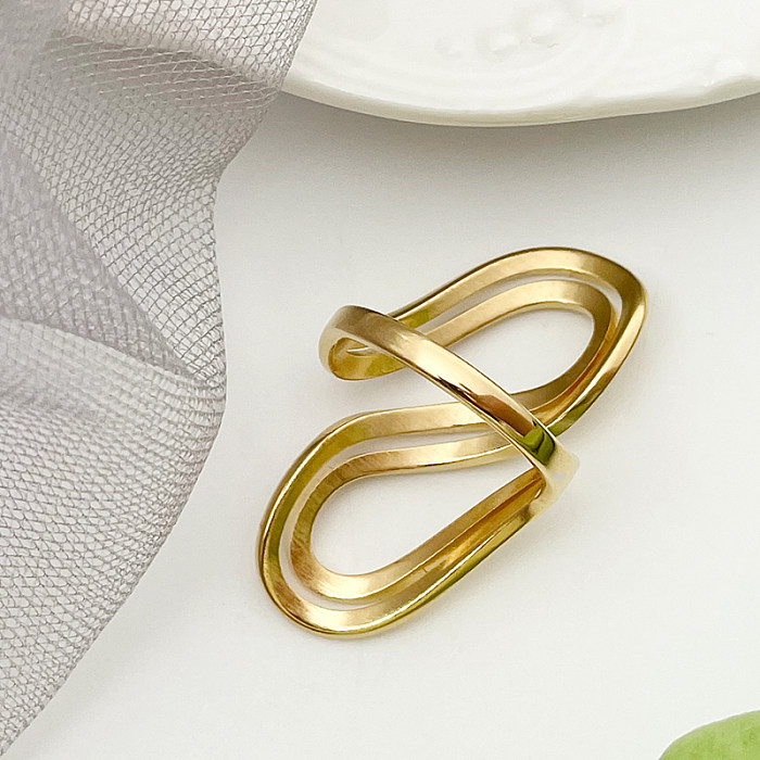 Simple Style Artistic S Shape Stainless Steel Gold Plated Rings In Bulk