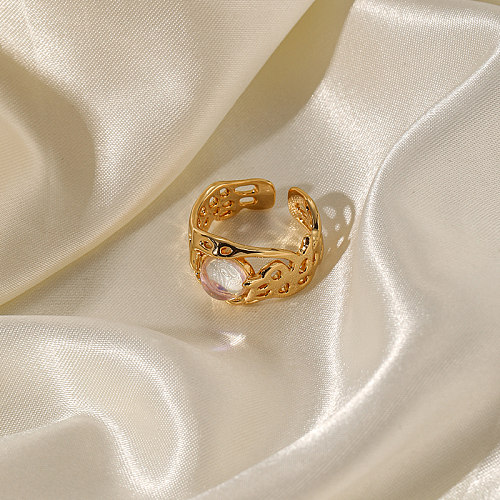 Estilo vintage estilo simples chapeamento de cobre oval oco para fora incrustação de vidro 18K anéis abertos banhados a ouro