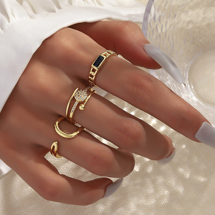 Offene Ringe im modernen Stil mit Twist-Kupferbeschichtung und Zirkoneinlage, 18 Karat vergoldet