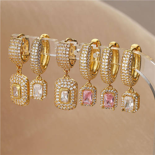 Boucles d'oreilles pendantes élégantes et brillantes avec incrustation de cuivre et diamant artificiel plaqué or 1 carats, 18 pièce