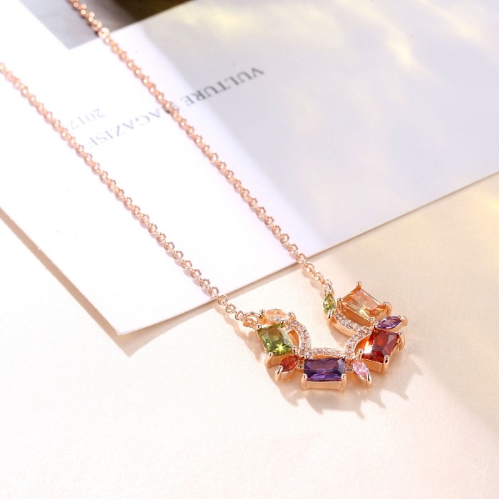 Simple Style Heart Shape Flower Copper Zircon Necklace Pendant In Bulk