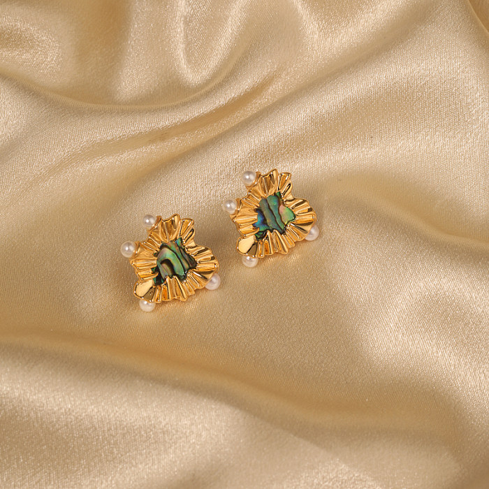 1 paire de clous d'oreilles plaqués or 18 carats, Style Vintage classique, géométrique irrégulière, incrustation en forme de cœur, perle acrylique en cuivre
