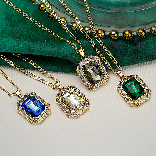 Elegante Retro-Halskette mit quadratischem Kupferüberzug und Inlay-Zirkon-Anhänger, 18 Karat vergoldet