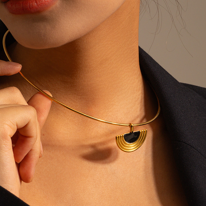 IG-Stil, schlichter Stil, Halbkreis-Ohrring-Halskette aus Edelstahl mit Emaille-Beschichtung, 18 Karat vergoldet