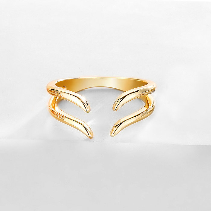 Anéis abertos com revestimento de cobre geométrico glam