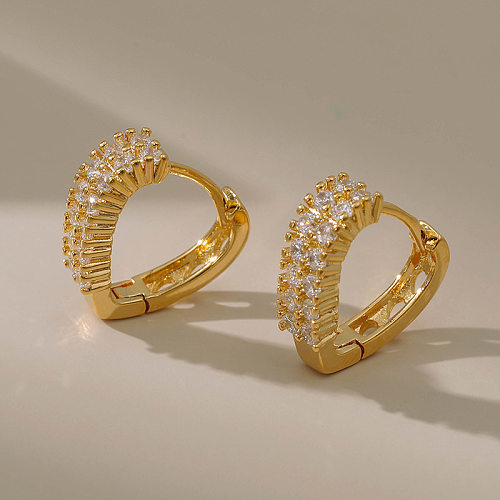 1 Paar Retro-Ohrringe im modernen Damen-Stil, Herzform, mit Inlay aus Kupfer, künstlichen Edelsteinen, 18 Karat vergoldet