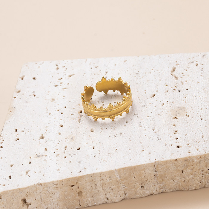INS-Stil, Blatt-Edelstahlbeschichtung, ausgehöhlter, 18 Karat vergoldeter offener Ring