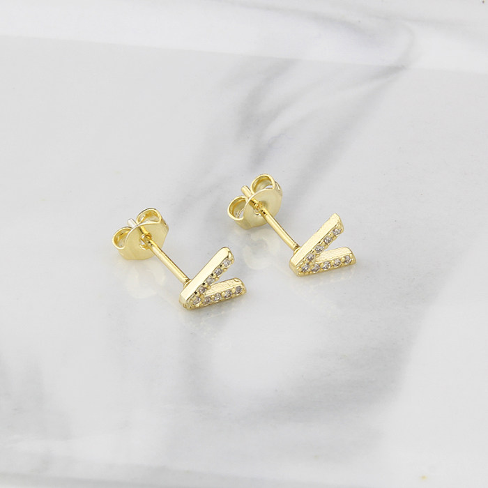Brincos de orelha de zircão com incrustações de cobre com letras da moda 1 par