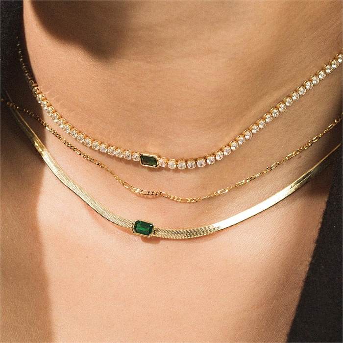 Schlichter Stil, quadratische Halskette mit Titan-Stahlbeschichtung und Zirkon-Inlay, 18 Karat vergoldet