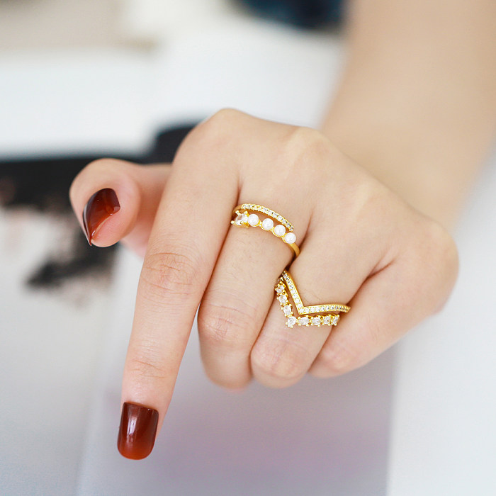 IG-Stil, einfacher Stil, runder offener Ring mit Kupferbeschichtung, Inlay, Perle und Zirkon, 18 Karat vergoldet