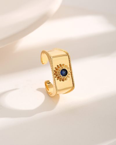 Estilo nórdico luxuoso estilo moderno flor chapeamento de cobre incrustação zircão 18K anéis abertos banhados a ouro
