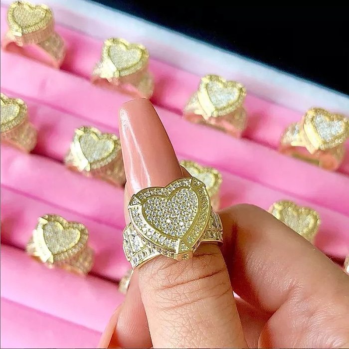 Anéis de zircão embutidos de cobre em formato de coração de estilo simples