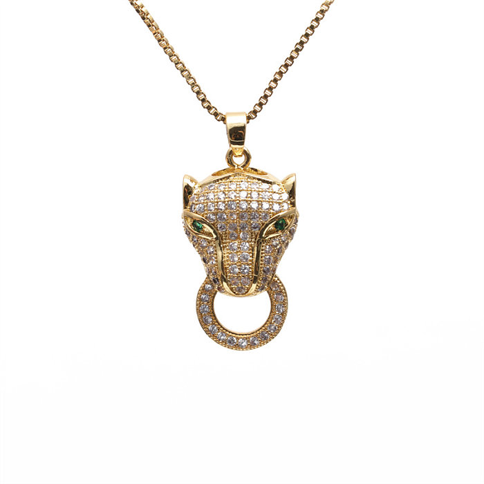 Collar con colgante chapado en oro con incrustaciones de esmalte de cobre y leopardo de tigre de estilo vintage