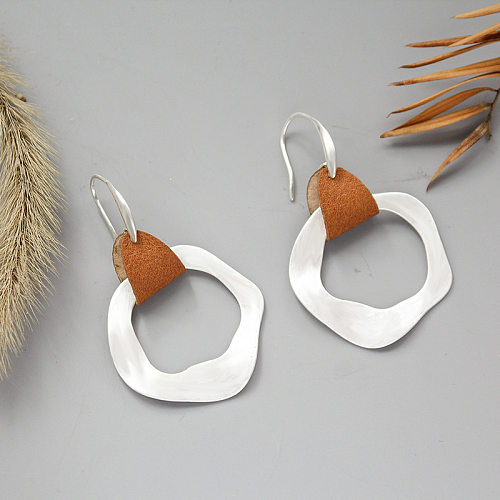 1 Paar Retro-Ohrringe mit unregelmäßiger Beschichtung aus Pu-Leder und Kupfer