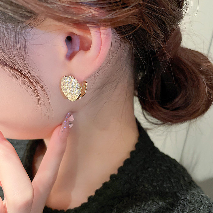 1 Pair Fashion Shell Copper Plating Zircon Ear Studs
