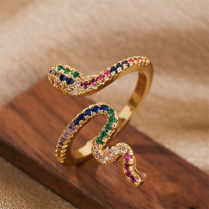 Offener Ring mit echtem vergoldetem, galvanisiertem Kupfer und eingelegtem Zirkonium mit Sternzeichen-Schlange