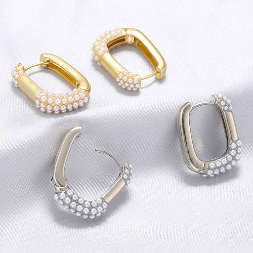 1 paire de boucles d'oreilles élégantes en forme de U, incrustation de cuivre, perles artificielles plaquées or 18 carats