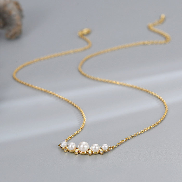Schlichter Stil, runde Halskette mit Kupferbeschichtung, Inlay, Perle und Zirkon, 18 Karat vergoldet