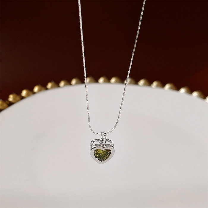Einfache Damen-Halskette im Feen-Stil, Herzform, Blume, Kupferbeschichtung, Inlay, Zirkon-Anhänger