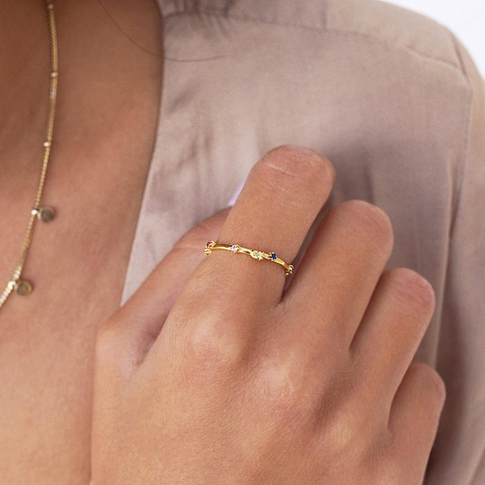 تصميم الأزياء تحسس 18 كيلو الذهب خاتم الإناث اللون الزركون السبابة البنصر النحاس الذيل الدائري بالجملة