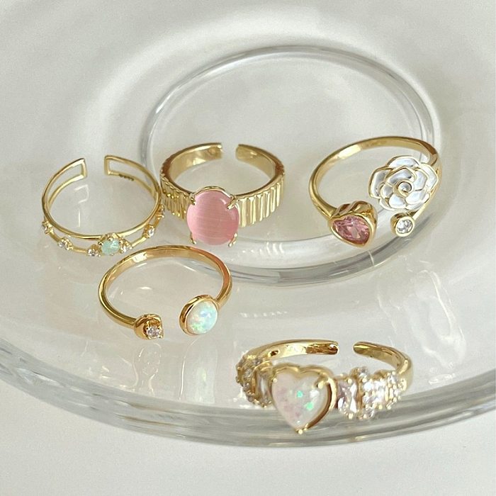 Anéis de zircão embutidos de cobre com gotas de água doce