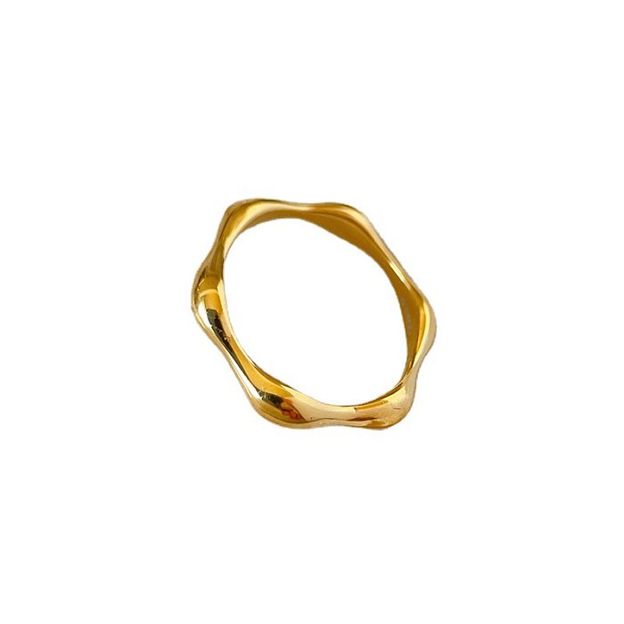 Anéis chapeados ouro de aço Titanium da cor sólida do estilo simples no volume