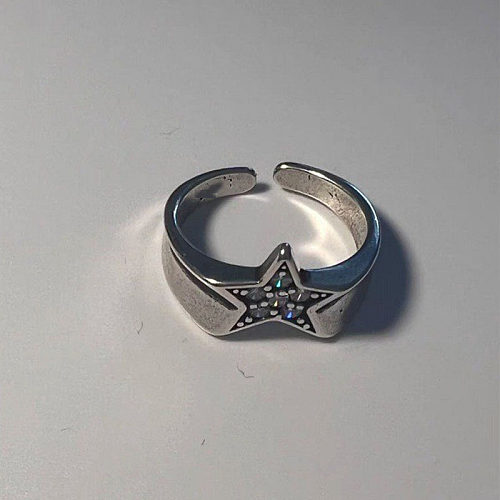Offener Ring mit Streetwear-Stern-Kupfer-Inlay und künstlichem Diamant
