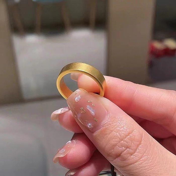 Polissage fait main d'acier inoxydable de couleur solide plaquant les anneaux plaqués par or 18K