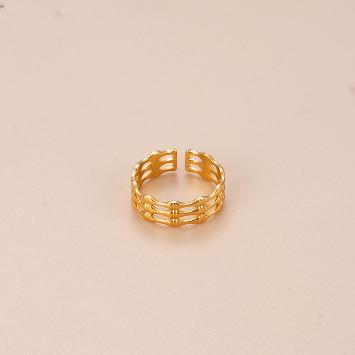 Básico retro gesto coração forma cobra aço inoxidável criss cross chapeamento banhado a ouro 18K anel aberto