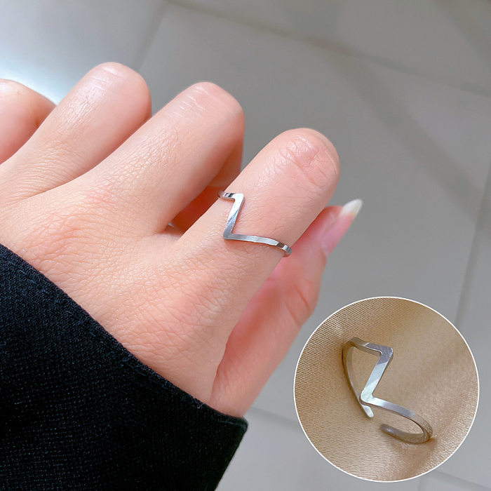 1 Piece Simple Style Letter Titanium Steel Polishing Rings