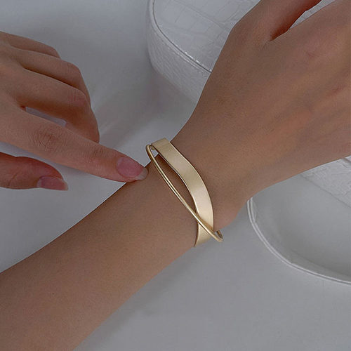 Elegant Streetwear Irregular Copper Plating Cuff Bracelets