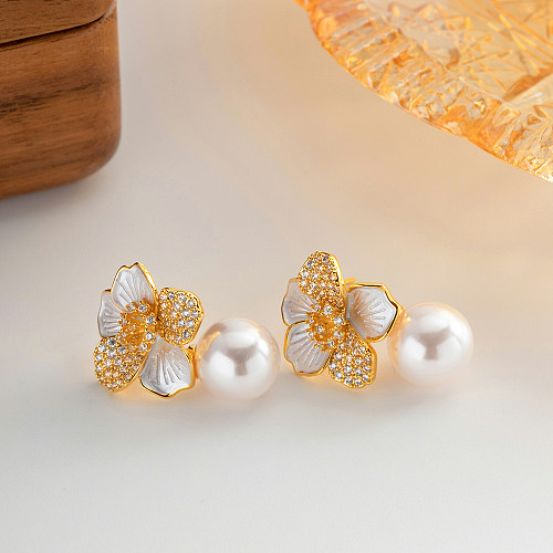1 par de pendientes chapados en oro de 18K con perlas de cobre y flores estilo INS
