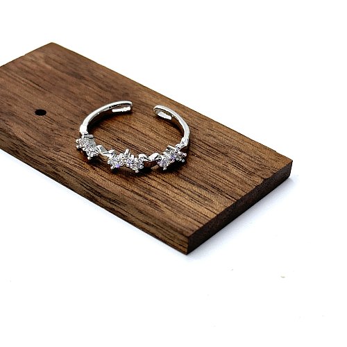 Simple Style Solid Color Copper Inlay Zircon Rings