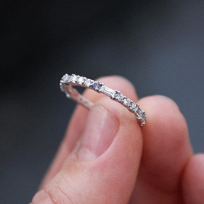 المرأة صف واحد كامل الماس الزركون النحاس خاتم اليد المجوهرات بالجملة
