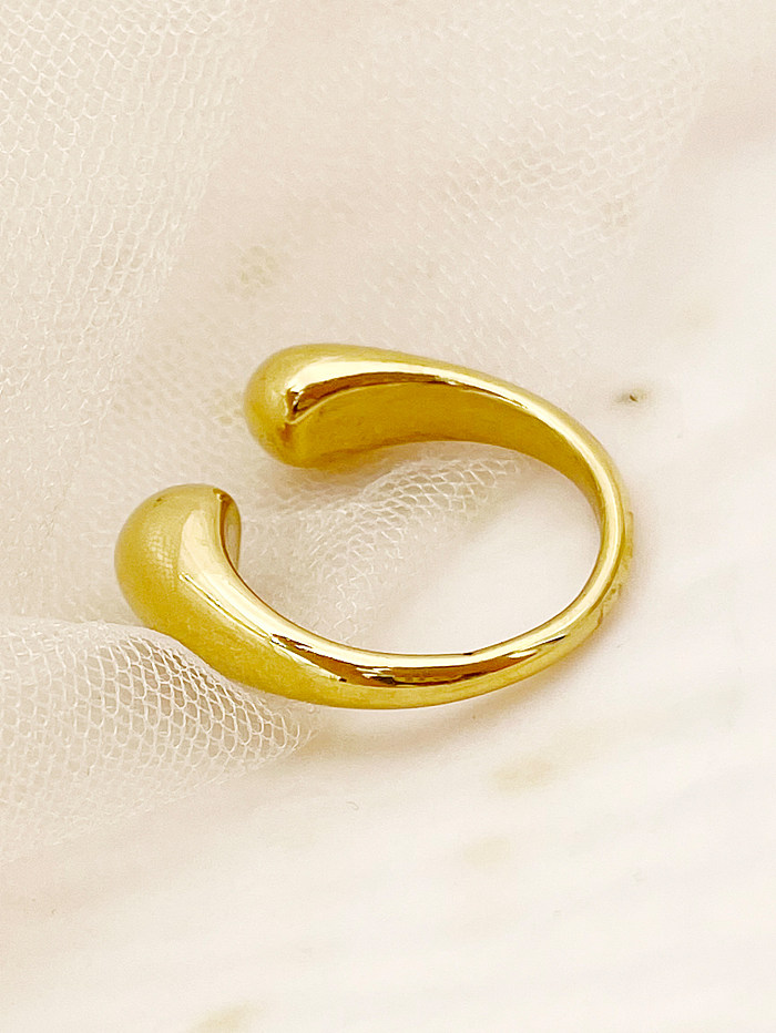 Anéis folheados a ouro de aço inoxidável de cor sólida casual estilo simples a granel