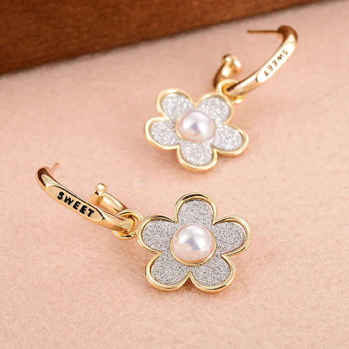 1 Paar Ohrringe im IG-Stil mit glänzender Blumenbeschichtung, Kupferperle und 14-Karat-Vergoldung